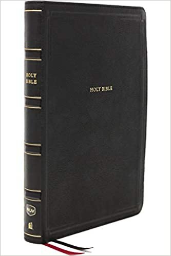 NKJV, Deluxe End-of-Verse Reference Bible, Personal Size Large Print, Leathersoft, Black, Red Letter, Comfort Print: Holy Bible, New King James Version indir