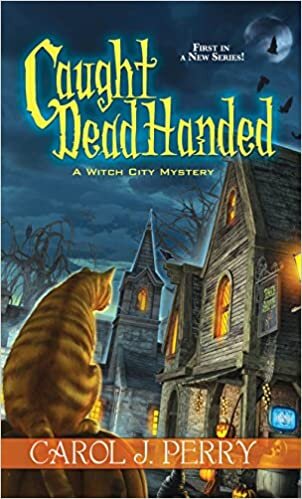 Caught Dead Handed (Witch City Mysteries) indir