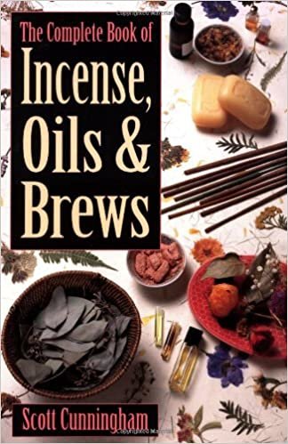 ダウンロード  The Complete Book of Incense, Oils & Brews (Llewellyn's Practical Magick) 本