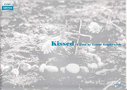 ダウンロード  【映画プログラム】コレクター品[ キスト　Kissed ]●小型版B５◎ 原作　バーバラ・ガウディ　1996年公開：状態良好　 （spu 8) 本