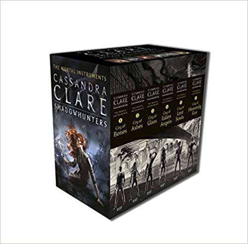The Mortal Instruments Slipcase and S/wrap: Six books indir