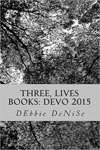 Three, Lives Books: Devo 2015 baixar