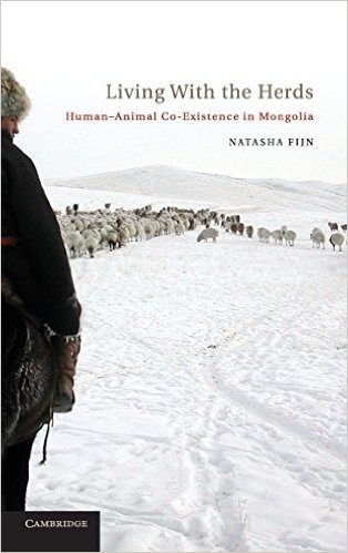 Living with Herds: Human-Animal Coexistence in Mongolia baixar