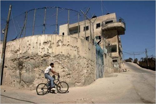Building a State Under Occupation: Peacemaking and Reconstruction in the Palestinian-Israeli Conflict