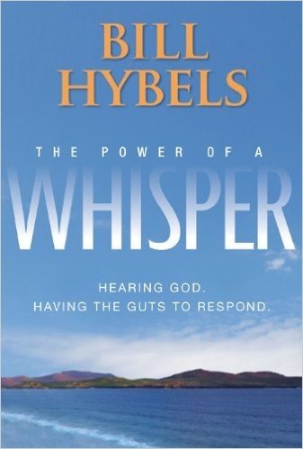 La apacible y poderosa voz de Dios: Cómo escuchar a Dios y tener agallas para responder
