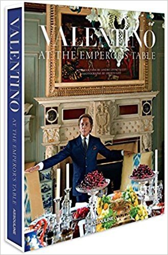 Valentino: At the Emperor's Table baixar