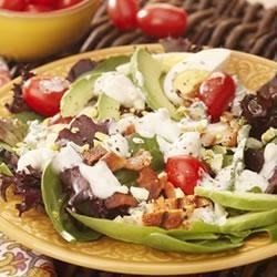 Grilled Chicken, Tomato and Baby Greens Salad with Blue Cheese download