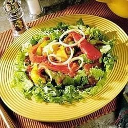 Roasted Pepper Salad with Salsa Vinaigrette