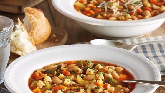 Classic Minestrone Soup download