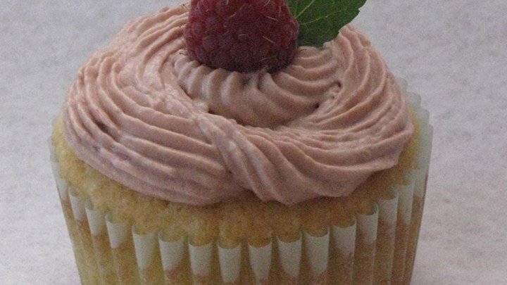 Raspberry Iced Tea Cupcakes download