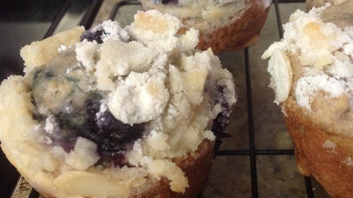 Blueberry Streusel Muffins download