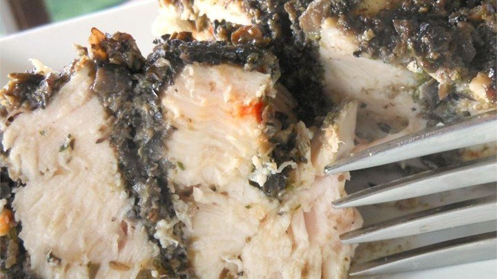 Grilled Stuffed Chicken With Olive and Caper Puree download