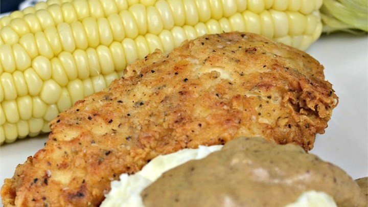 Burton's Southern Fried Chicken with White Gravy download