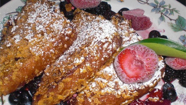 Three Cheese-Stuffed French Toast download